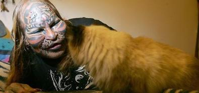 Przyczajony kot - Rekordzista świata w modyfikacjach ciała